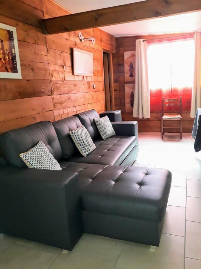 Gite De Haute Saintonge A Crazannes Kültér fotó